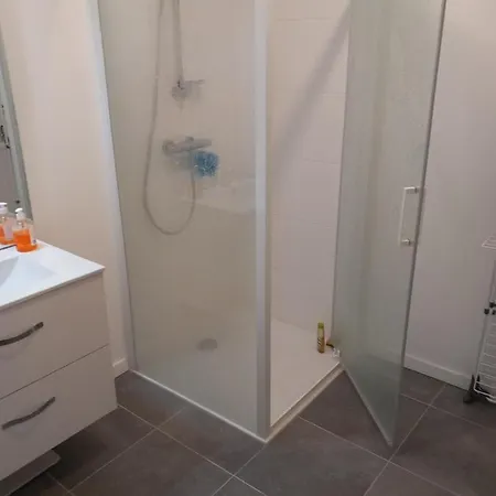 Standing Vue Panoramique Sur Apartment Nantes