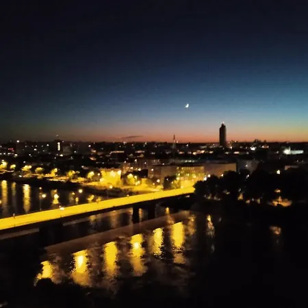 Standing Vue Panoramique Sur Apartment Nantes